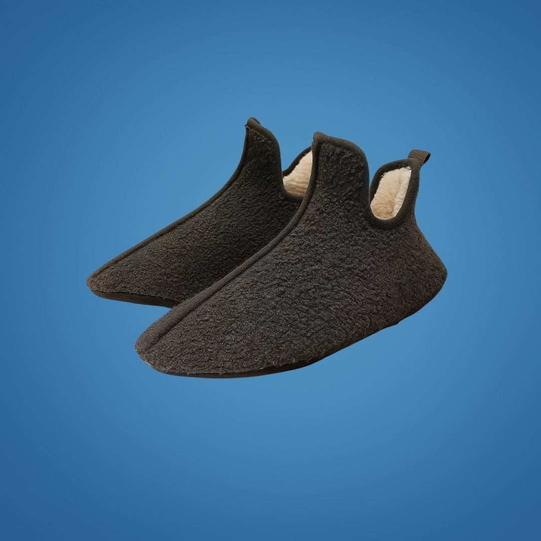 SnugStride | Winter Slippers – Non-Slip Plush Indoor Shoes – Thick Memory Foam Sole – Keeps Feet Warm, Comfy and Protected at Home