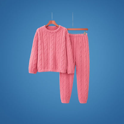 CosyAura | Warm Flannel Pyjamas – Thermal Insulation – Extra-Thick Soft Fabric – Women’s Winter Loungewear for Cosy Sleep and Warm Comfort