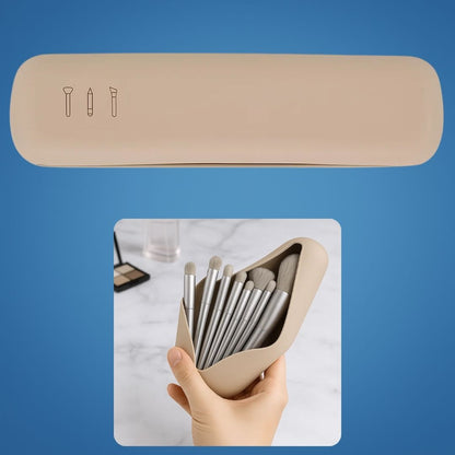 BrushVault | Travel Makeup Brush Bag – Organise & Protect Your Brushes – Dust- & Water-Resistant Silicone Case – Keep Clean & Tangle-Free