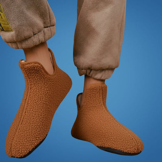 SnugStride | Winter Slippers – Non-Slip Plush Indoor Shoes – Thick Memory Foam Sole – Keeps Feet Warm, Comfy and Protected at Home