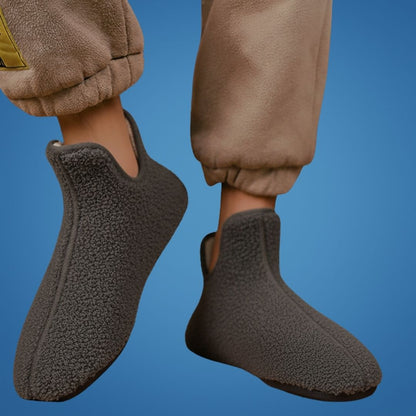 SnugStride | Winter Slippers – Non-Slip Plush Indoor Shoes – Thick Memory Foam Sole – Keeps Feet Warm, Comfy and Protected at Home